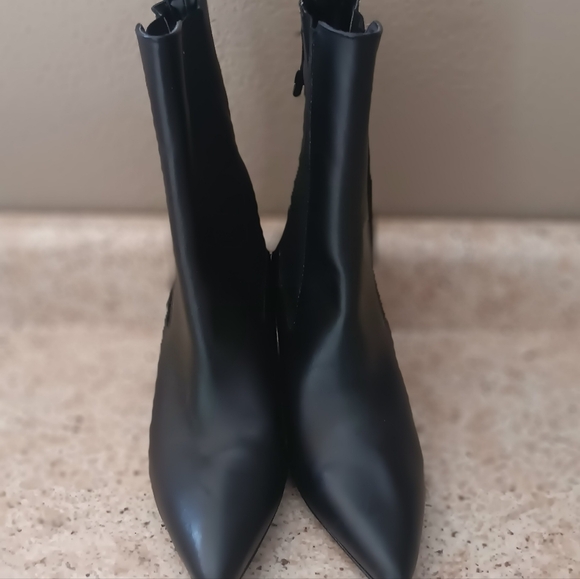 Zara Black Pointed Wedge Ankle Boots - Picture 2 of 4